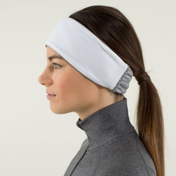 lululemon athletica Accessories - NWT Lululemon Frosty Run Ear Warmer